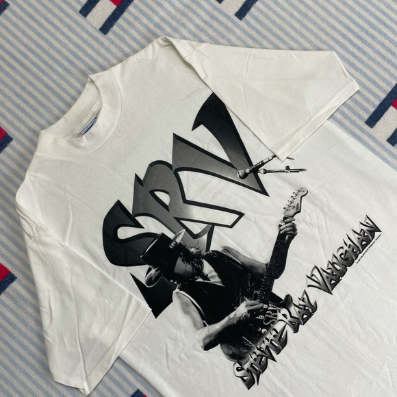 Vintage 1998 Stevie Ray Vaughan SRV Guitar short sleeve tee shirt - Picture 4 of 9